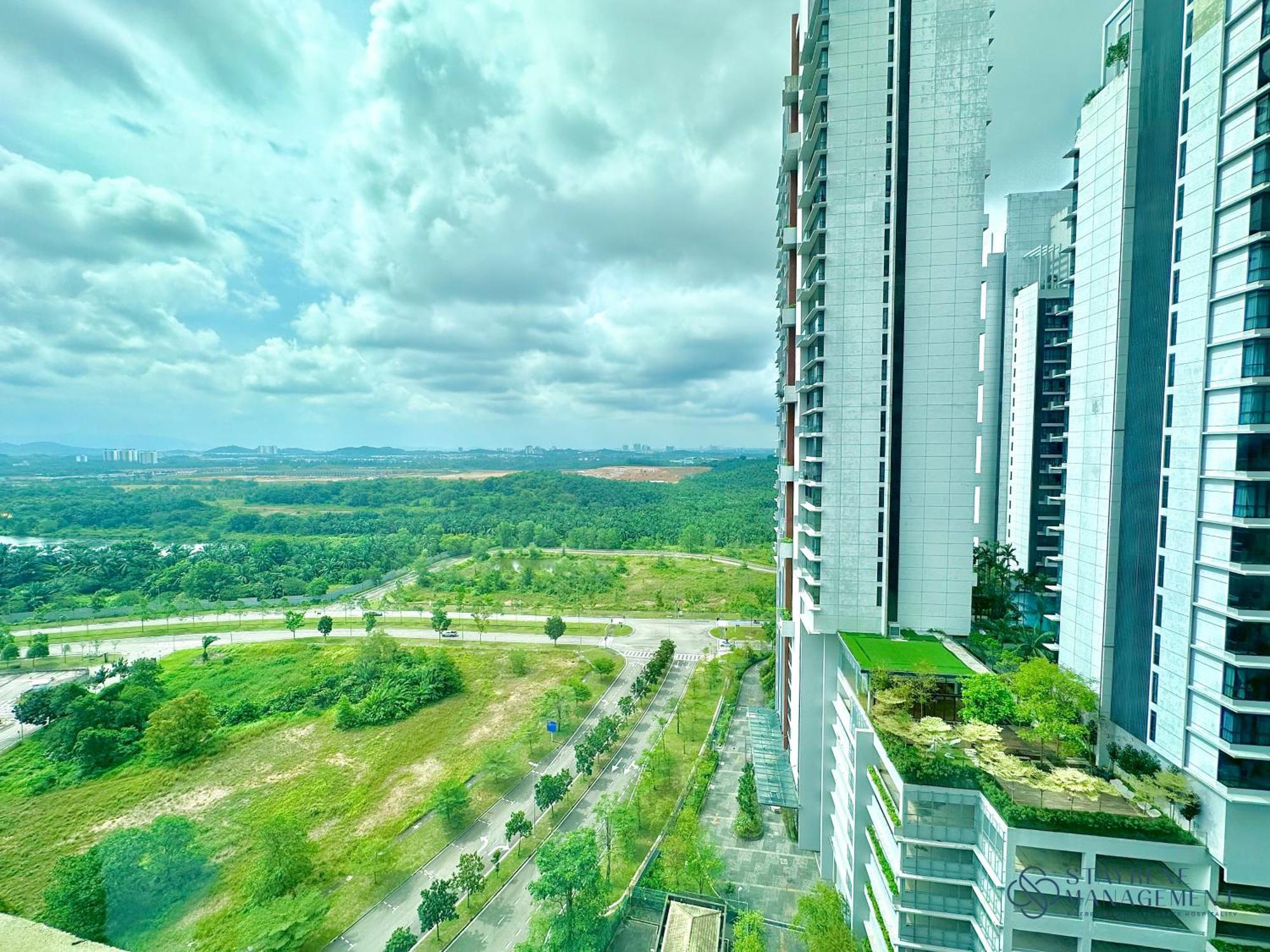 The Elysia Suites Нусаджая Стая снимка
