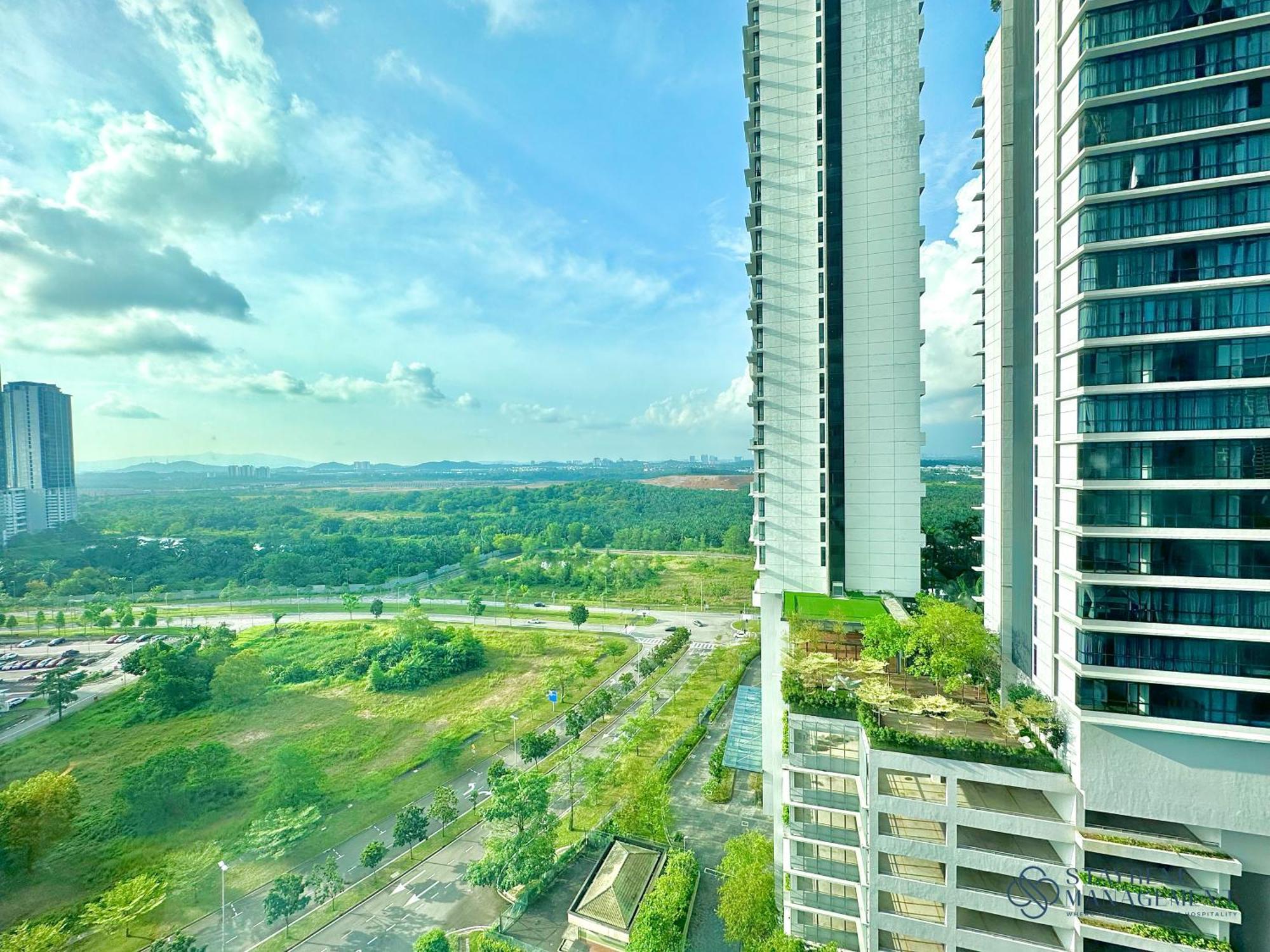 The Elysia Suites Нусаджая Стая снимка